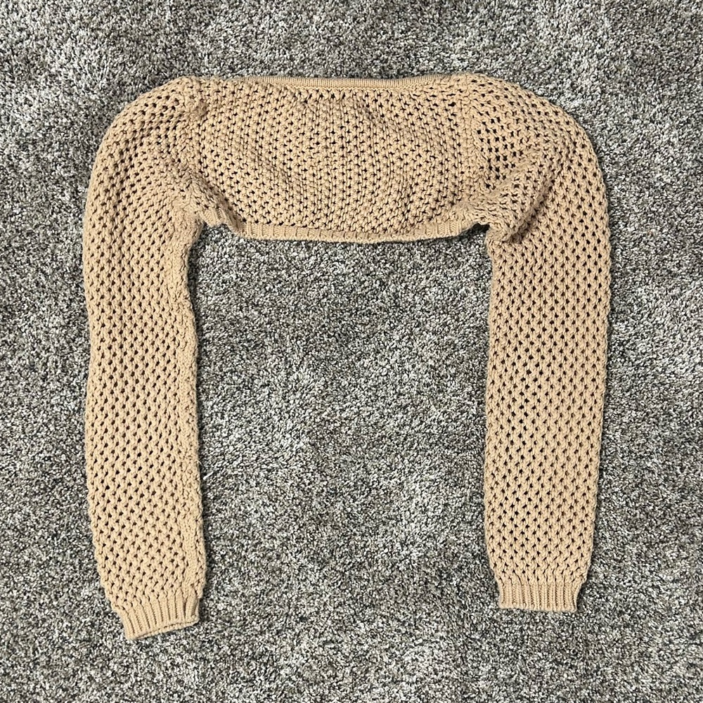 Cute sweater shrug !